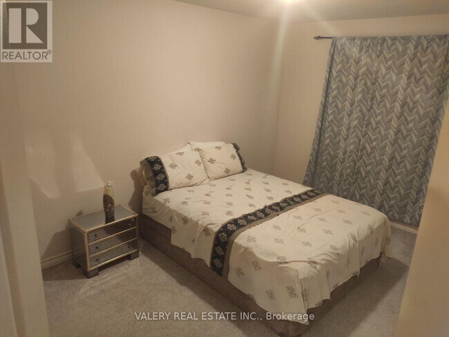 Photo - 1058 Lexington Cir