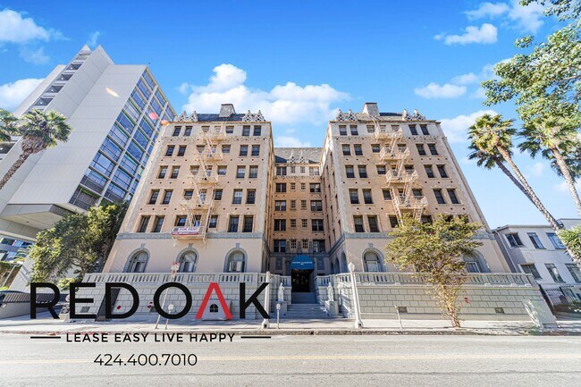 Photo - 627 Normandie Ave Unit 4B