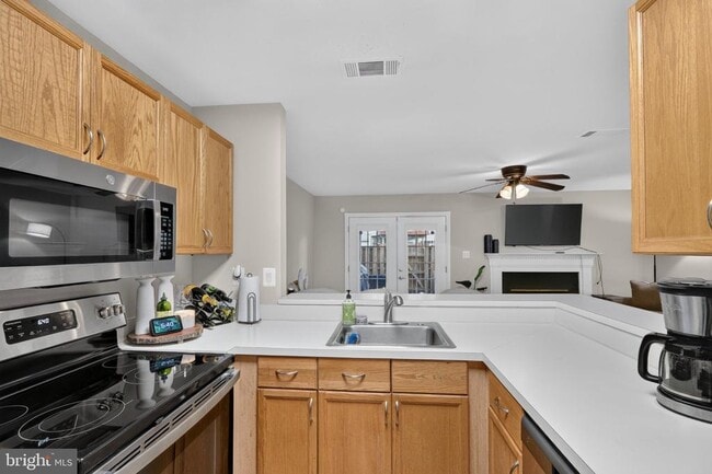 Photo - 10925 Postern Ct