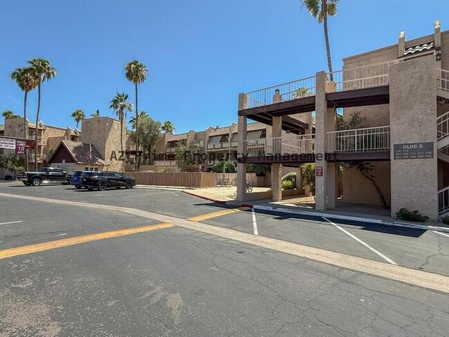 Building Photo - 7402 E Carefree Dr Unit 201