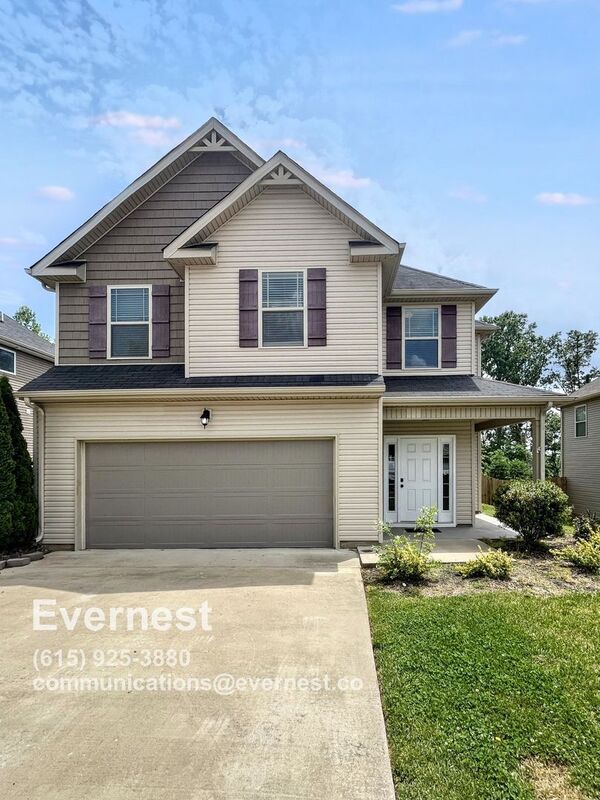 Photo - 1204 Henry Pl Blvd House