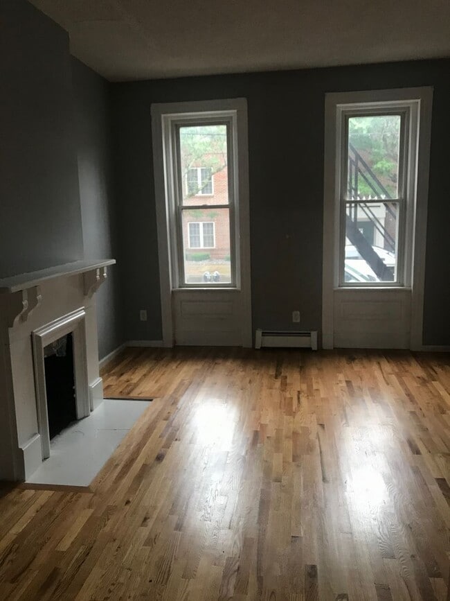 Photo - 133 Howe St Unit A