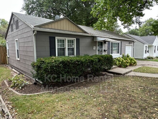 Photo - 619 W 85th St