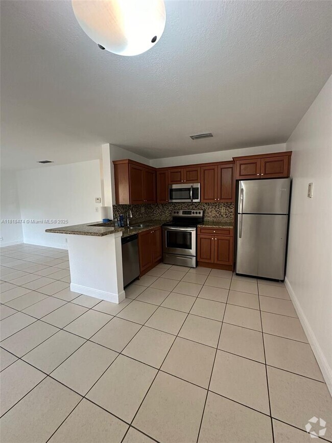 Building Photo - 11490 NW 43rd St Unit 11490 Rental