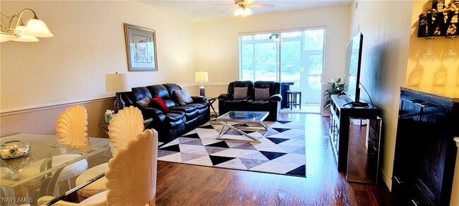 Building Photo - 26190 Clarkston Dr Unit 104