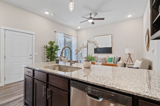 Breeze - 1 Bed / 1 Bath - 682 Sq.Ft.