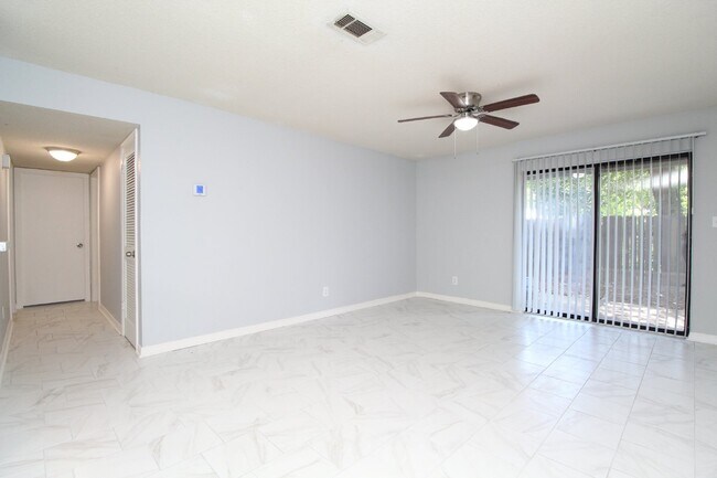 Photo - Updated 2BR/2BA 1st-Floor Condo – Convenie... Unit C