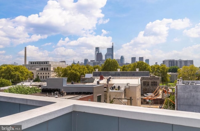 Building Photo - 1248 N 25th St Unit Apt. C