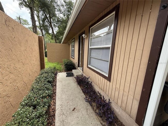 Photo - 2710 NE 23rd Ave