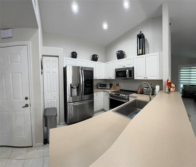 Building Photo - 18761 SW 28th Ct Rental