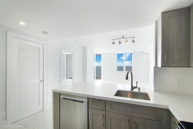 Photo - 701 Brickell Key Blvd Unit 2501