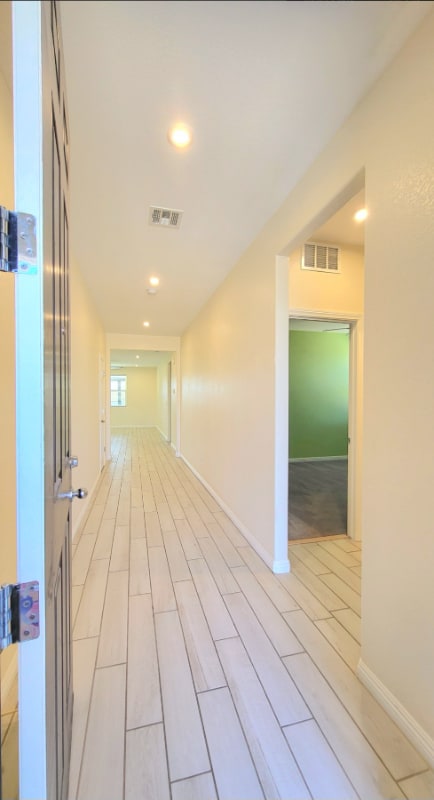 Building Photo - 3608 E Polk Ave Rental