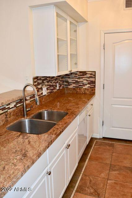 Building Photo - 1701 E Colter St Unit 361