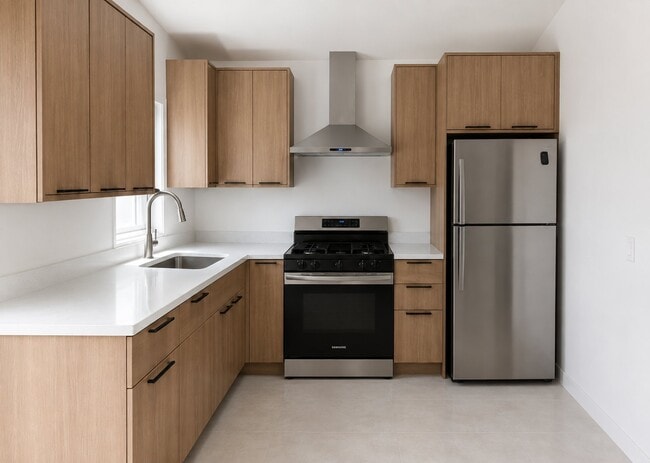 3650 W 111th Pl