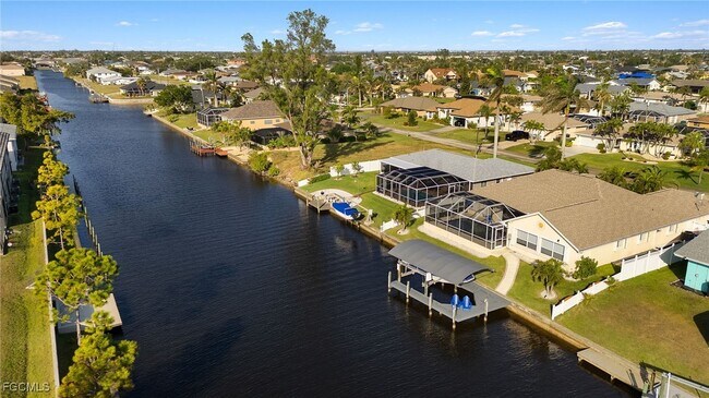 Photo - 414 SW 47th St