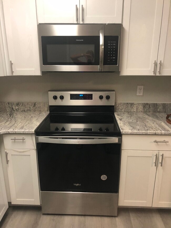 Cocina - 2520 Caper Ln Unidad 102