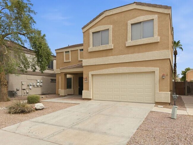 Photo - Pecan Creek - 5 Bedroom 3 Bathroom Home!