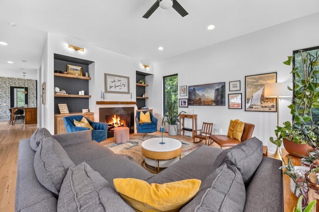 Photo - 1742 Belleview Ave