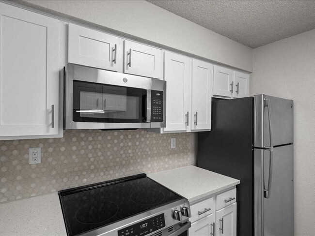 Building Photo - Highland Park Apartment Homes