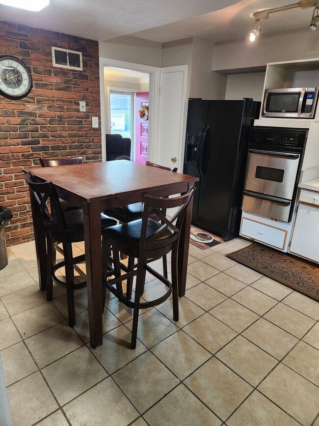 Photo - 1 Private Bedroom 1 Shared Bathroom Unit 1B