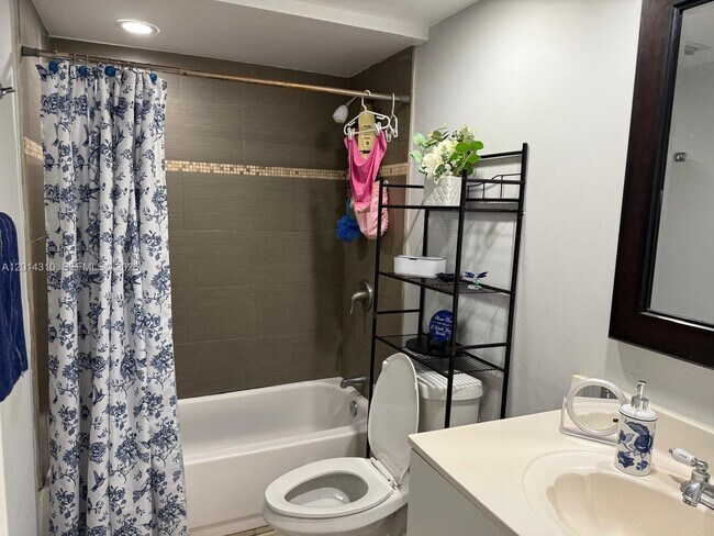 Photo - 10090 NW 80th Ct Unit 1361