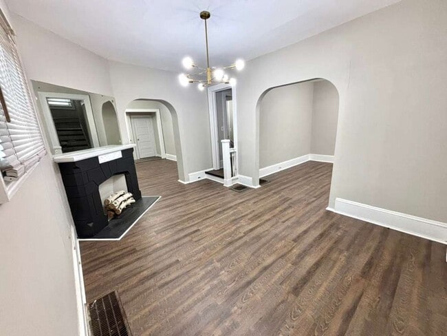 Photo - 6407 Dibble Ave