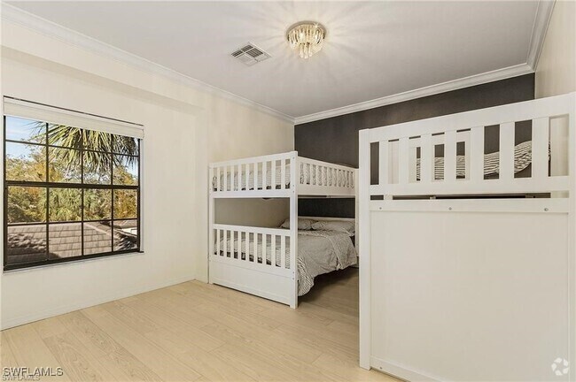 Building Photo - 27155 Oakwood Lake Dr Unit 201 Rental