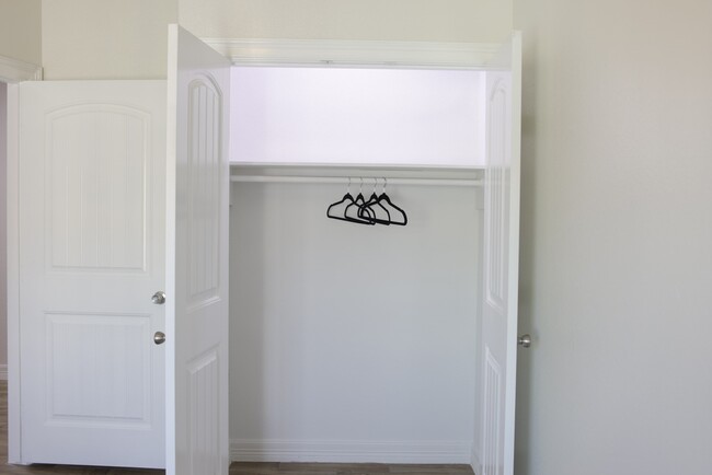 Photo - 716 Kolb Rd Unit 301