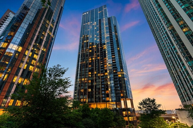 Building Photo - 211 N Harbor Dr Unit 2107