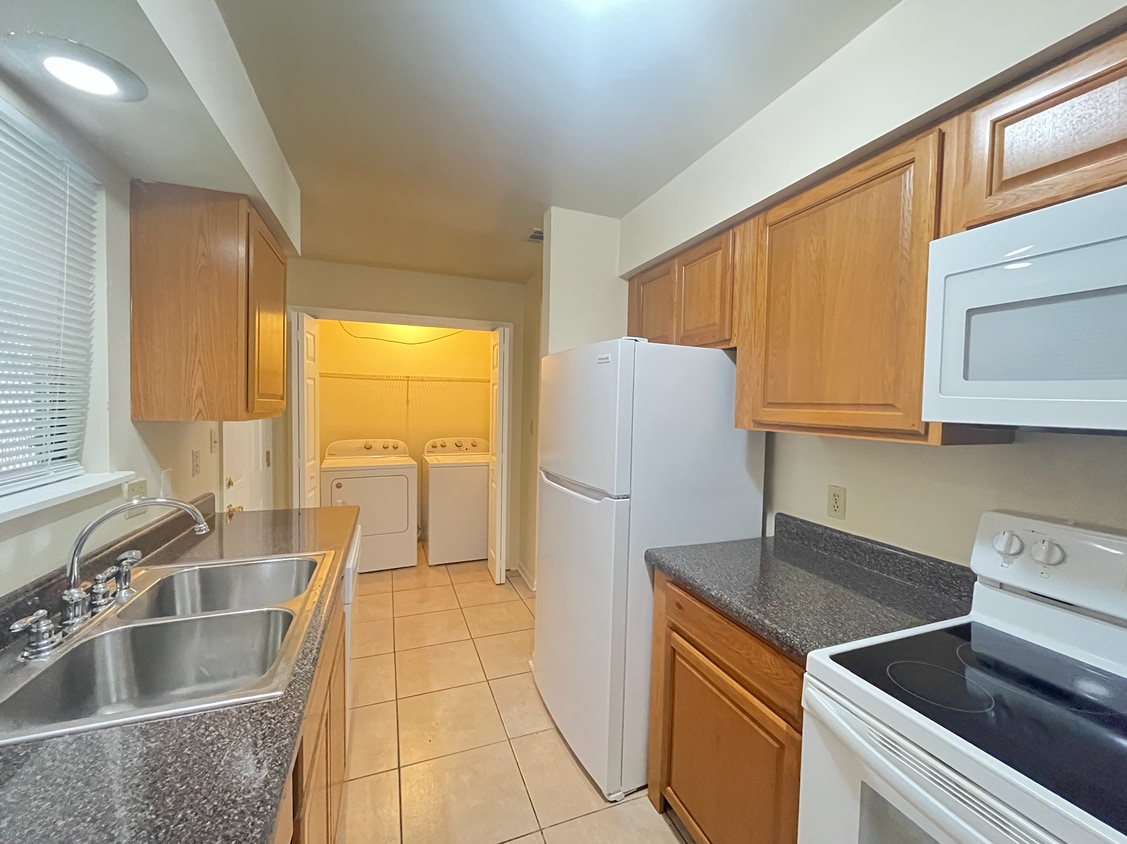 Photo - 2268 Continental Ave (Tallahassee, FL)