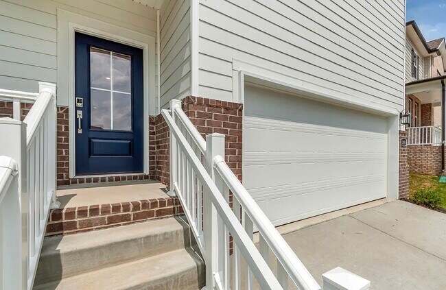 Photo - 168 E Millbrook Dr