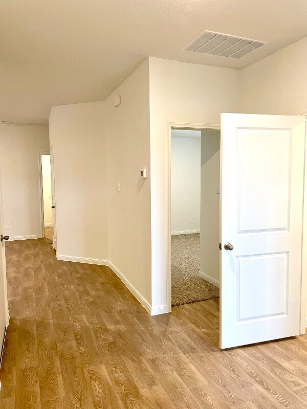 Photo - 264 Denali Dr