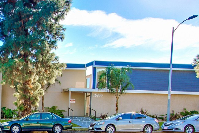 Photo - Boardwalk/Park Place Apartments