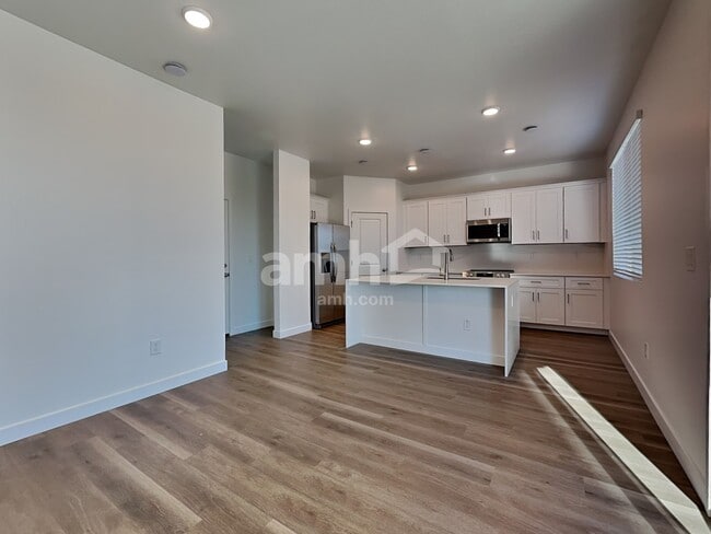 Photo - 9745 W Luxton Ln