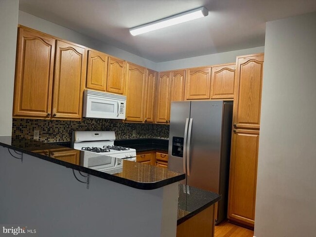 Photo - 46190 Walpole Terrace