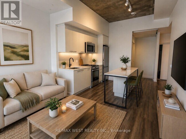 Photo - 1808 St Clair Ave W Unit 614