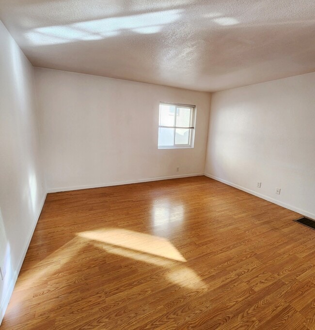 Photo - 1074 18th Street