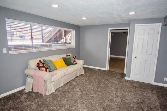 Living Room - 2382 E Cardinal Way Unit 1