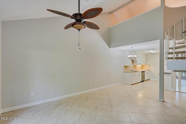 Photo - 200 Woodgreen Dr Unit 2