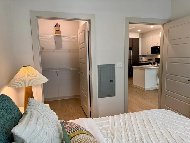 Photo - 320 Goll St Unit 3203