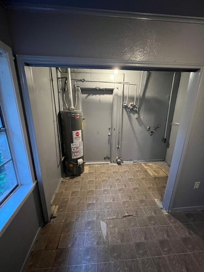 Photo - 3803 Richmond Ave