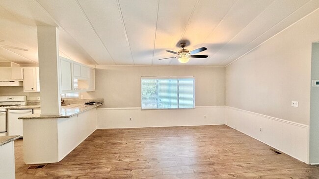 Photo - 33259 Homestead Ln