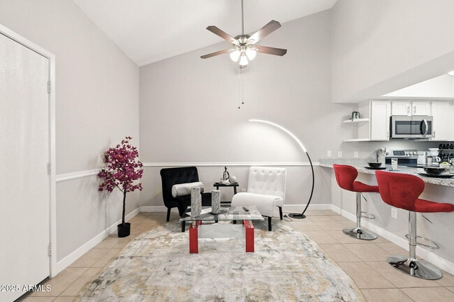 Photo - 8004 N 32nd Dr