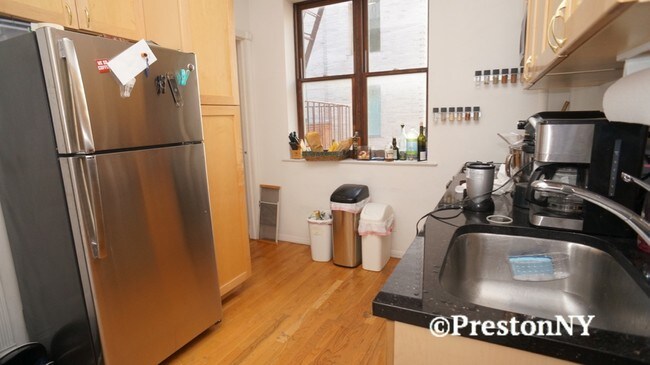 Photo - 337 W 14th St Condo Unit 63