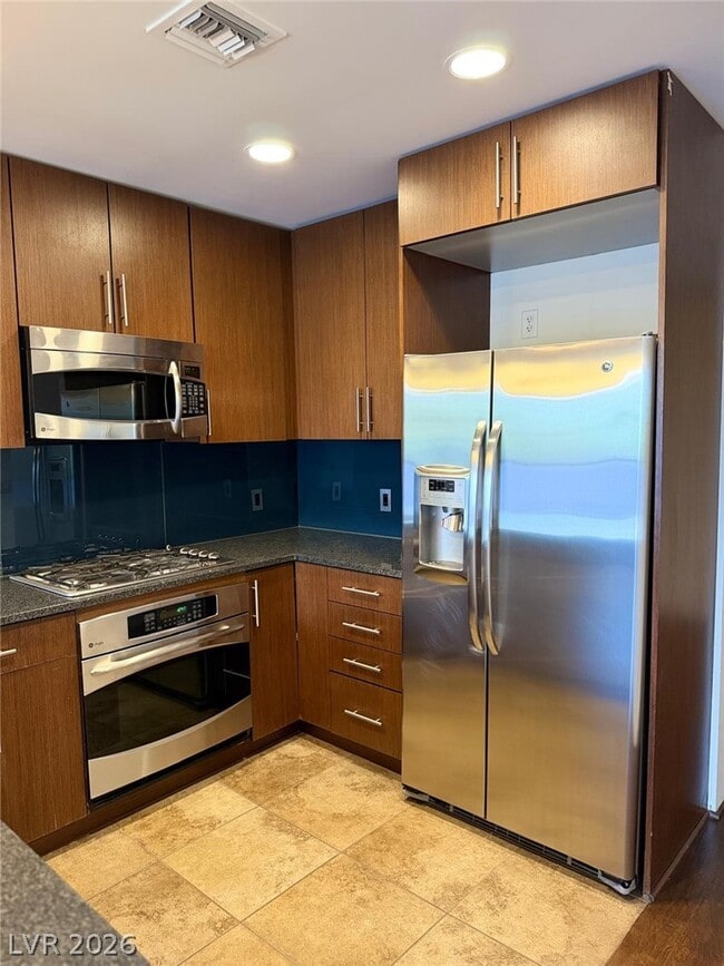 353 E Bonneville Ave Unit 275
