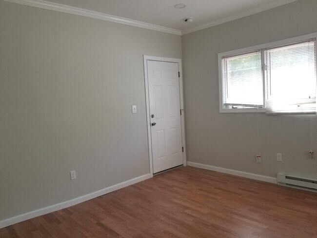 Photo - 738 Savin Ave Unit rear