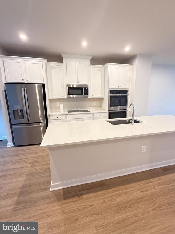 Photo - 2108 Acadia Rd