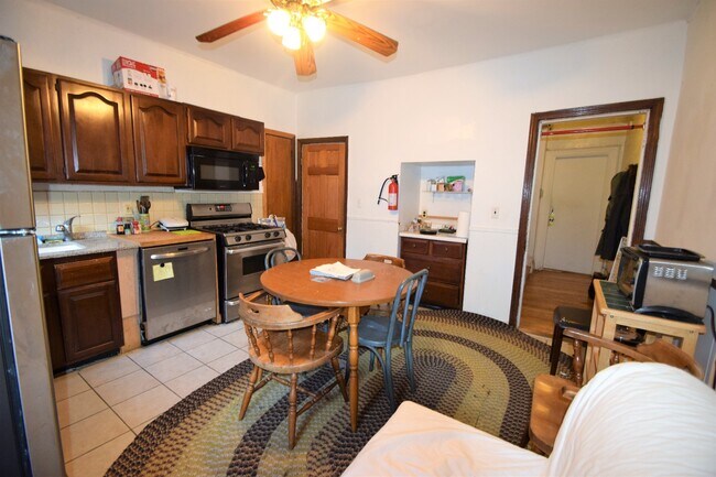 Photo - 6 Sewall St Unit 2
