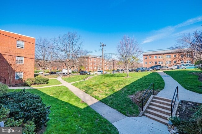 Photo - 5214 8th Rd S Unit 2