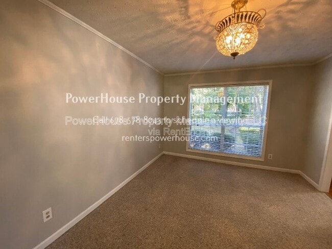 Photo - 605 Suwanee Lakes Cir NW